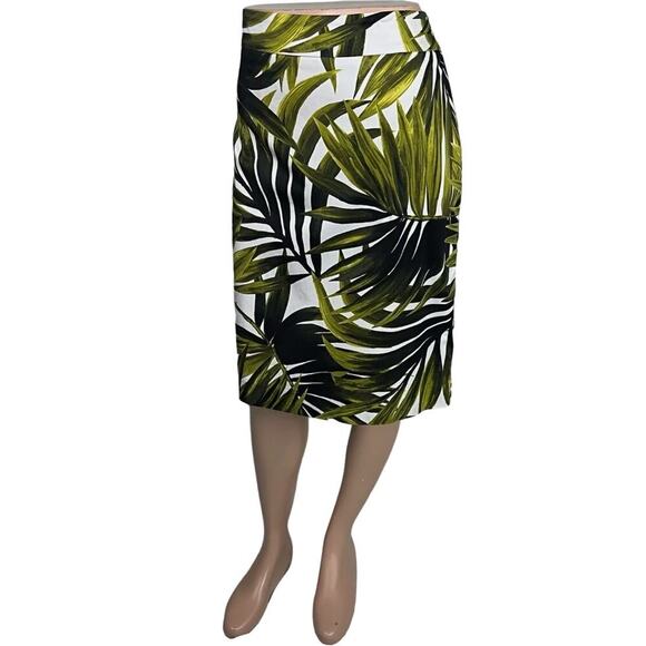 Ann Taylor Women’s Tropical Palm Knee Length Pencil Skirt Size 10 Back Zip Lined - Picture 2 of 4